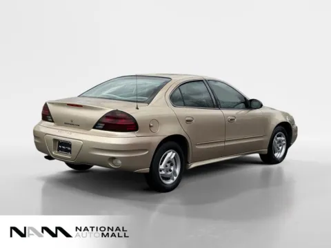 More photos of 2005 Pontiac Grand Am SE at National Auto Mall, FL