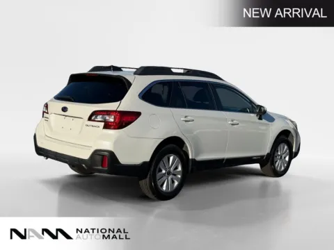 More photos of 2019 Subaru Outback 2.5i Premium at National Auto Mall, FL