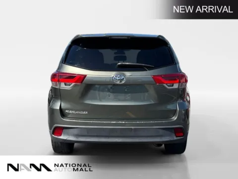 More photos of 2019 Toyota Highlander LE at National Auto Mall, FL