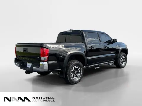 More photos of 2017 Toyota Tacoma TRD Off-Road at National Auto Mall, FL