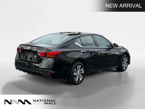 More photos of 2019 Nissan Altima 2.5 S at National Auto Mall, FL
