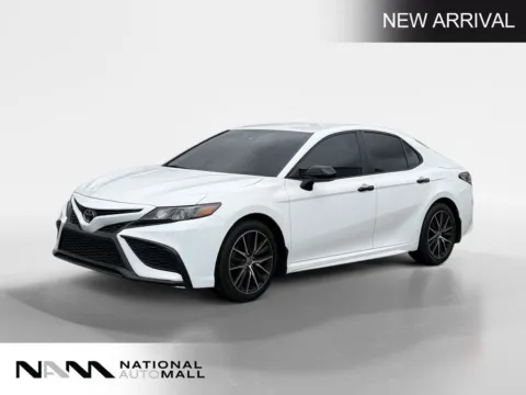 White 2021 Toyota Camry SE Nightshade for sale in Merritt Island, FL