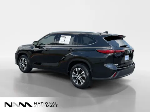 Another view of 2022 Toyota Highlander XLE for sale in Merritt Island, FL at National Auto Mall