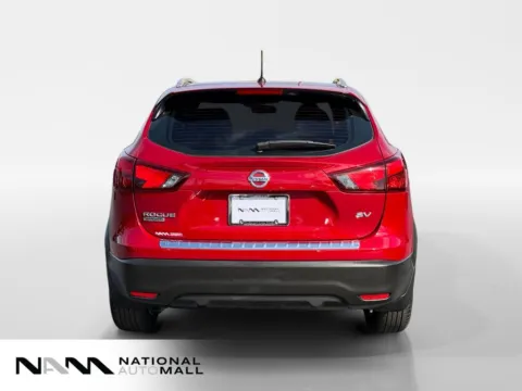 More photos of 2018 Nissan Rogue Sport SV at National Auto Mall, FL