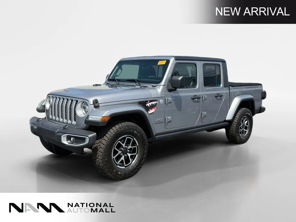 Silver 2020 Jeep Gladiator Overland for sale in Merritt Island, FL