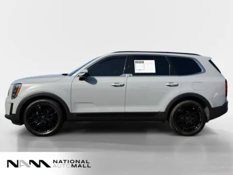 Photos of 2021 Kia Telluride SX for sale in Merritt Island, FL at National Auto Mall