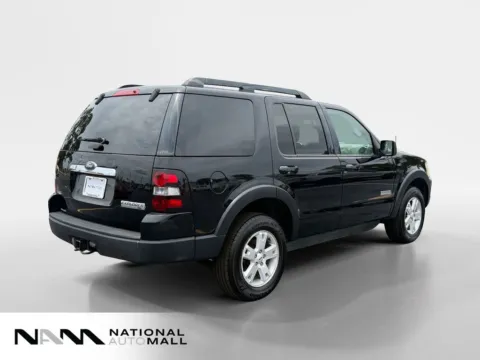More photos of 2007 Ford Explorer XLT at National Auto Mall, FL