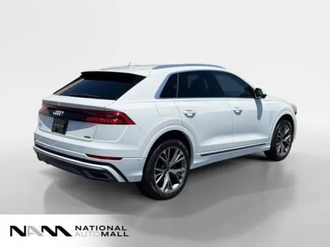 More photos of 2021 Audi Q8 55 Premium Plus at National Auto Mall, FL
