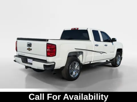 More photos of 2017 Chevrolet Silverado 1500 Custom at National Auto Mall, FL