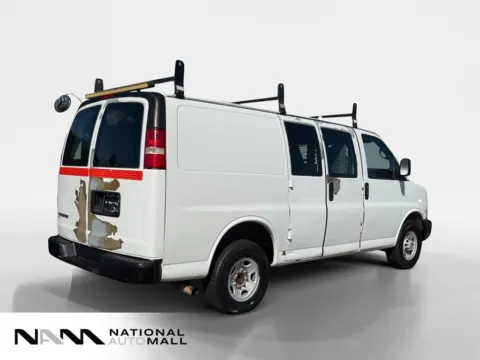 More photos of 2008 Chevrolet Express Van G2500HD Work Van at National Auto Mall, FL
