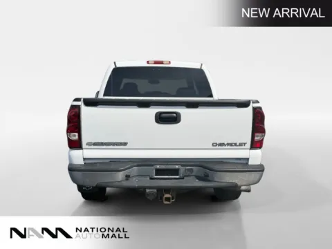 More photos of 2005 Chevrolet Silverado 1500 LS at National Auto Mall, FL