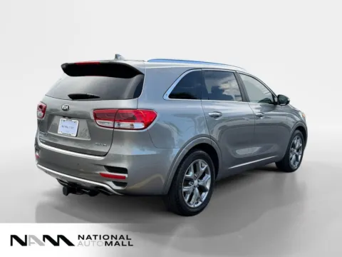 More photos of 2017 Kia Sorento SX at National Auto Mall, FL