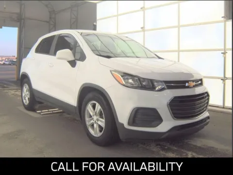 More photos of 2020 Chevrolet Trax LS at National Auto Mall, FL