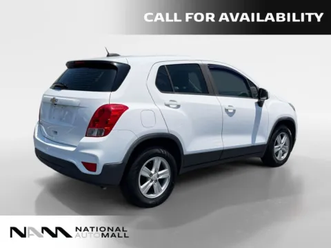 More photos of 2020 Chevrolet Trax LS at National Auto Mall, FL