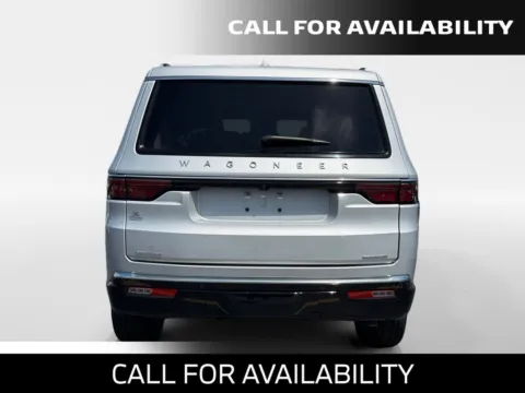 More photos of 2022 Jeep Wagoneer Series II at National Auto Mall, FL