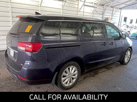 More photos of 2018 Kia Sedona EX at National Auto Mall, FL