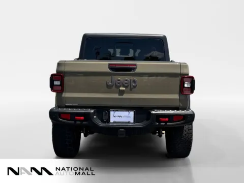 More photos of 2020 Jeep Gladiator Rubicon at National Auto Mall, FL