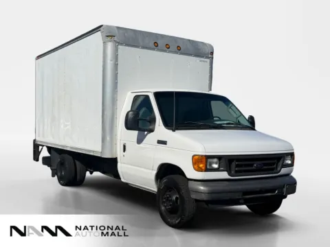More photos of 2007 Ford E-350SD at National Auto Mall, FL