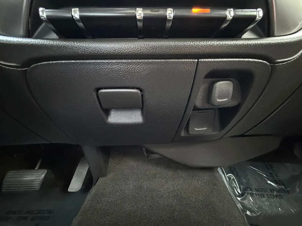 2016 Chevrolet Silverado 3500HD LTZ - Photo 41