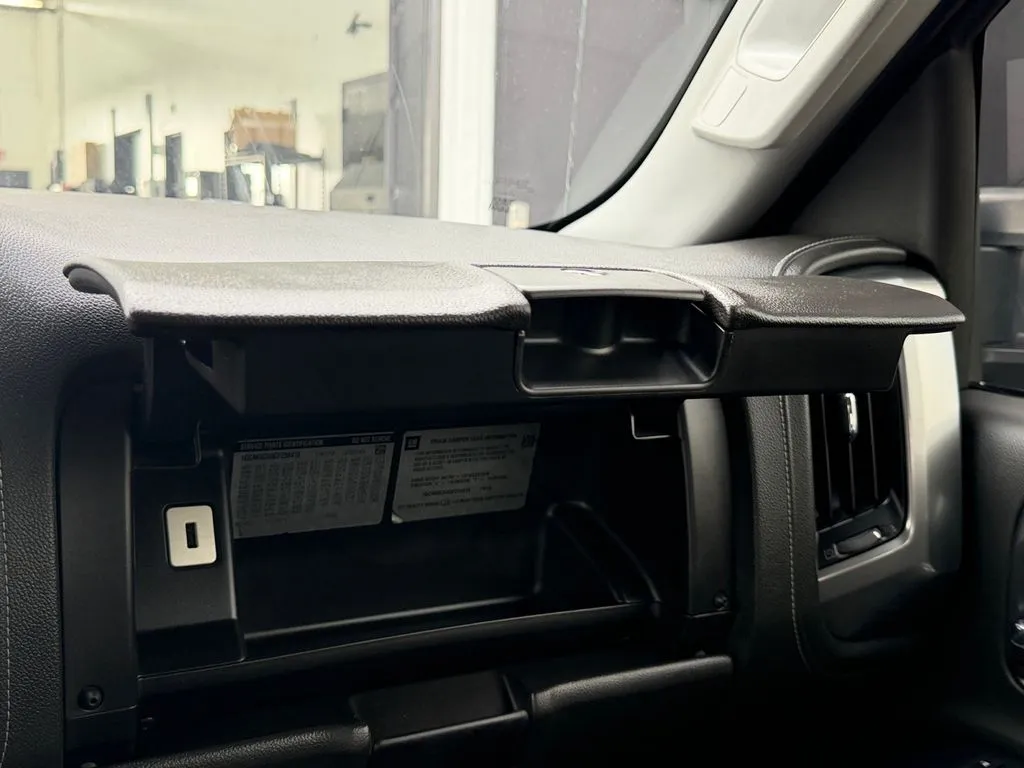 2016 Chevrolet Silverado 3500HD LTZ - Photo 28