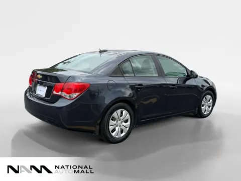 More photos of 2015 Chevrolet Cruze LS at National Auto Mall, FL