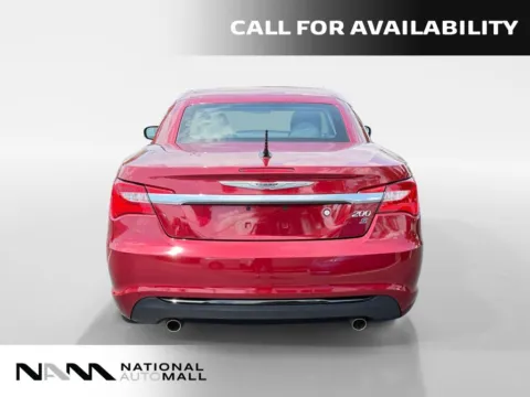 More photos of 2013 Chrysler 200 S at National Auto Mall, FL