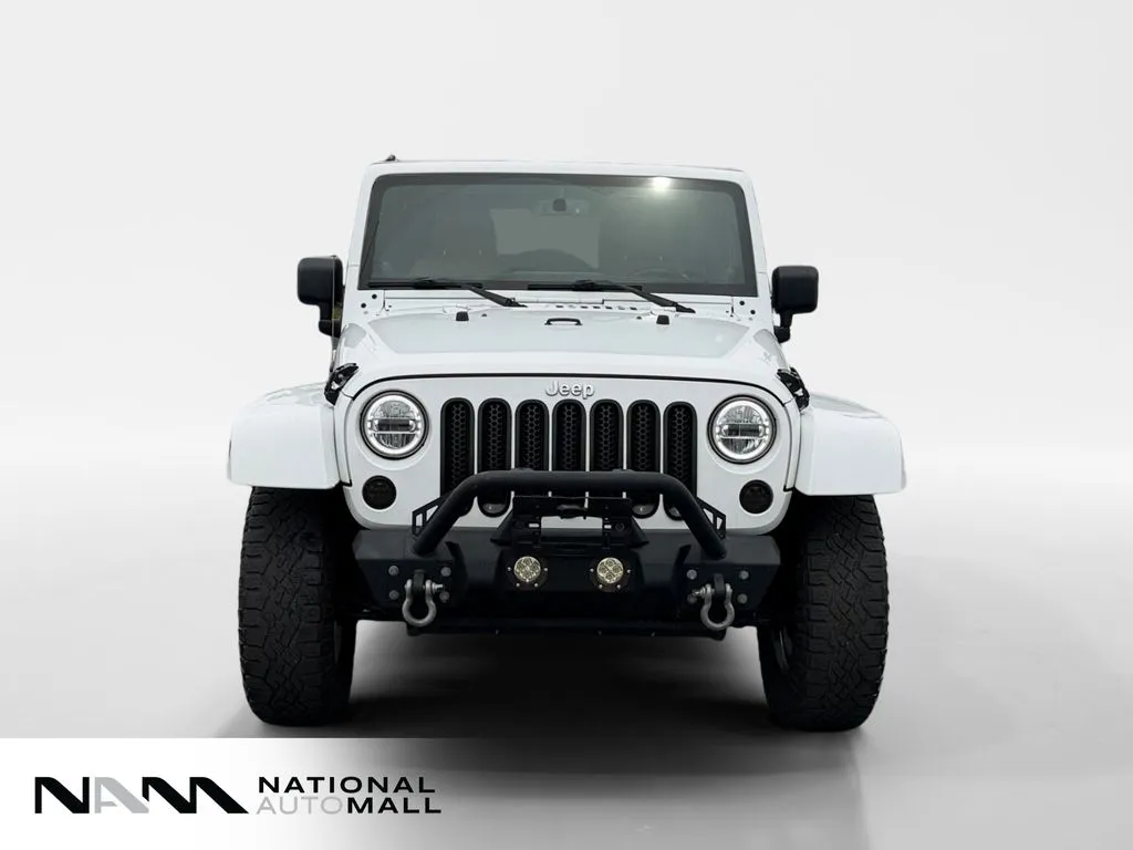 2014 Jeep Wrangler Unlimited Sahara - Photo 8