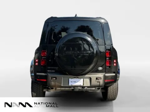 More photos of 2022 Land Rover Defender 110 X-Dynamic SE at National Auto Mall, FL