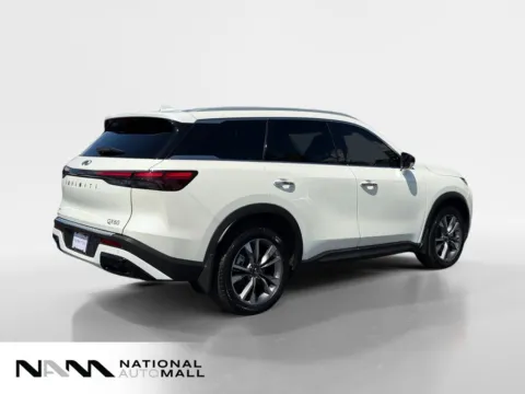 More photos of 2023 INFINITI QX60 LUXE at National Auto Mall, FL