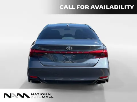 More photos of 2019 Toyota Avalon Limited at National Auto Mall, FL