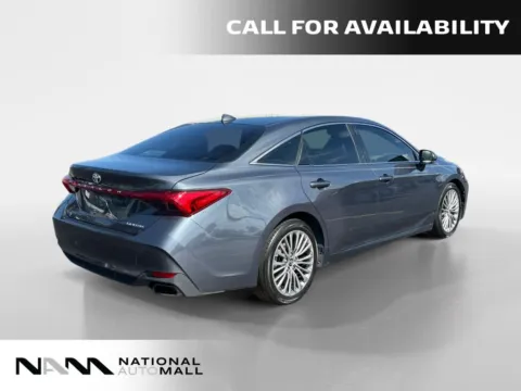 More photos of 2019 Toyota Avalon Limited at National Auto Mall, FL