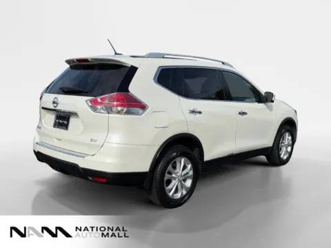 More photos of 2016 Nissan Rogue SV at National Auto Mall, FL