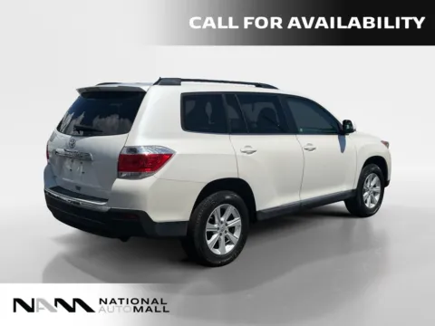 More photos of 2013 Toyota Highlander Base Plus at National Auto Mall, FL