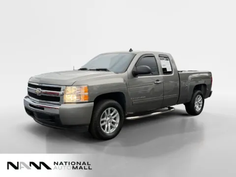 Gray 2009 Chevrolet Silverado 1500 LT for sale in Merritt Island, FL