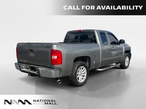 More photos of 2009 Chevrolet Silverado 1500 LT at National Auto Mall, FL