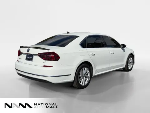 More photos of 2018 Volkswagen Passat 2.0T SE at National Auto Mall, FL