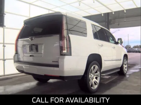 More photos of 2020 Cadillac Escalade Premium Luxury at National Auto Mall, FL