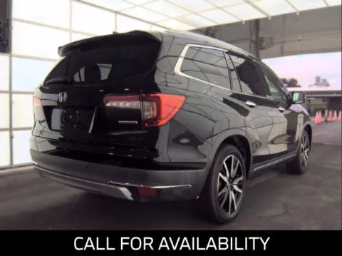More photos of 2020 Honda Pilot Touring at National Auto Mall, FL