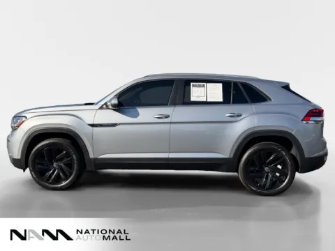Photos of 2022 Volkswagen Atlas Cross Sport 3.6L V6 SE w/Technology for sale in Merritt Island, FL at National Auto Mall
