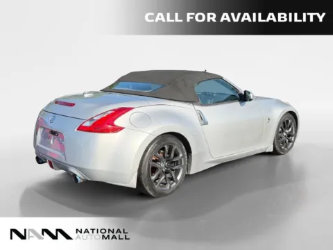 More photos of 2015 Nissan 370Z at National Auto Mall, FL