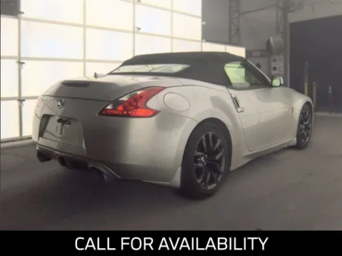 More photos of 2015 Nissan 370Z at National Auto Mall, FL