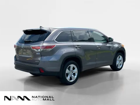 More photos of 2015 Toyota Highlander Hybrid Limited at National Auto Mall, FL