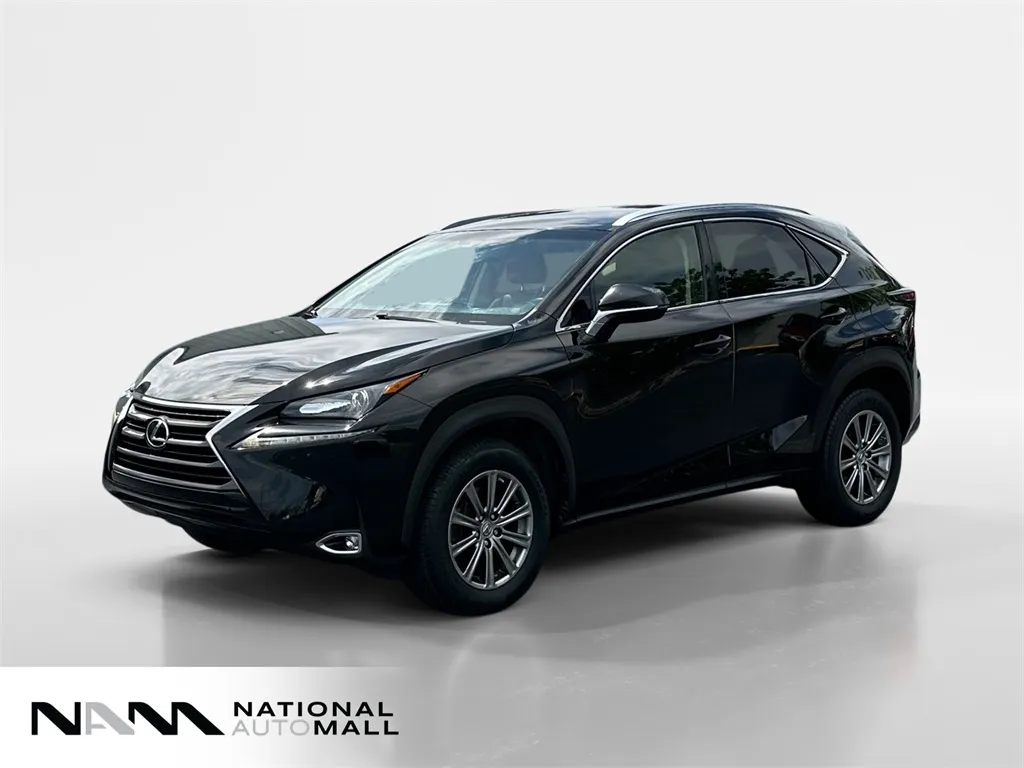 2016 Lexus NX 200t's photo