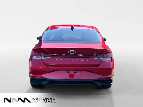 More photos of 2021 Hyundai Elantra SE at National Auto Mall, FL