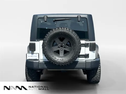 More photos of 2018 Jeep Wrangler JK Sport at National Auto Mall, FL