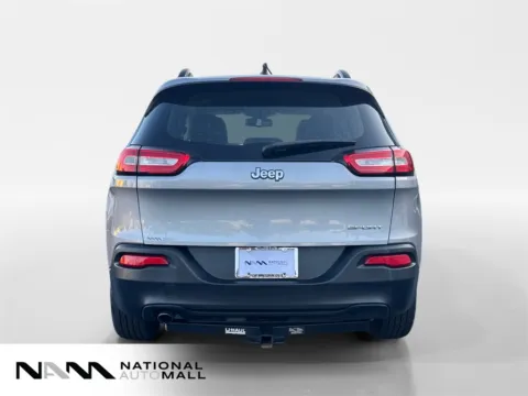 More photos of 2015 Jeep Cherokee Sport at National Auto Mall, FL