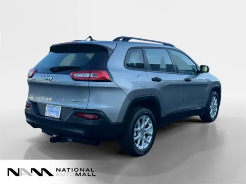 More photos of 2015 Jeep Cherokee Sport at National Auto Mall, FL