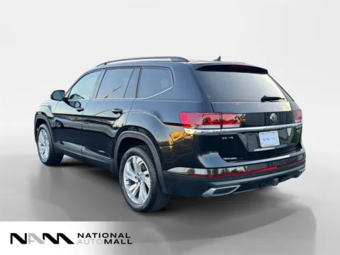 Another view of 2022 Volkswagen Atlas 3.6L V6 SE w/Technology for sale in Merritt Island, FL at National Auto Mall