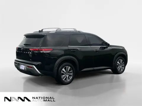 More photos of 2022 Nissan Pathfinder SL at National Auto Mall, FL