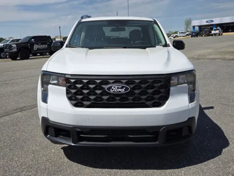 Photos of 2025 Ford Maverick XLT for sale in Unadilla, GA at Brannen Motor Company